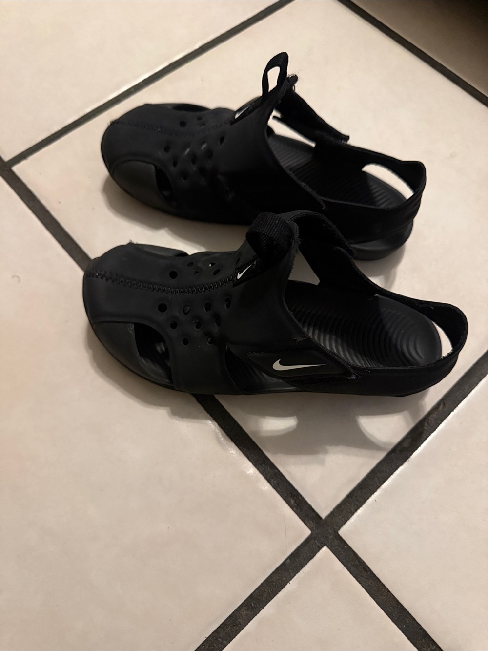Nike Kids Black Sandal-Clogs with White Swoosh
